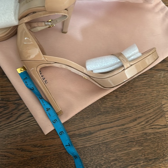 Stuart Weitznan nude platform shoe - Picture 6 of 7